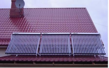 Пример установки солнечного коллектора на крыше дома